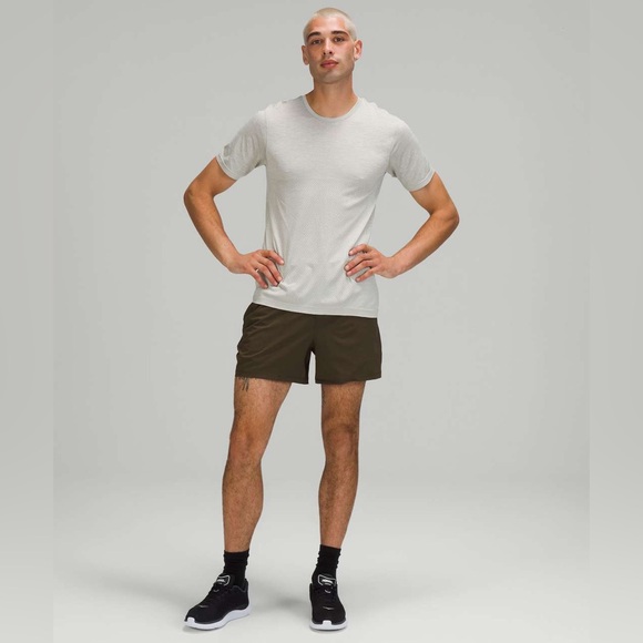 Lululemon Pace Breaker Linerless Short 5" - Dark Olive - L - Picture 3 of 12